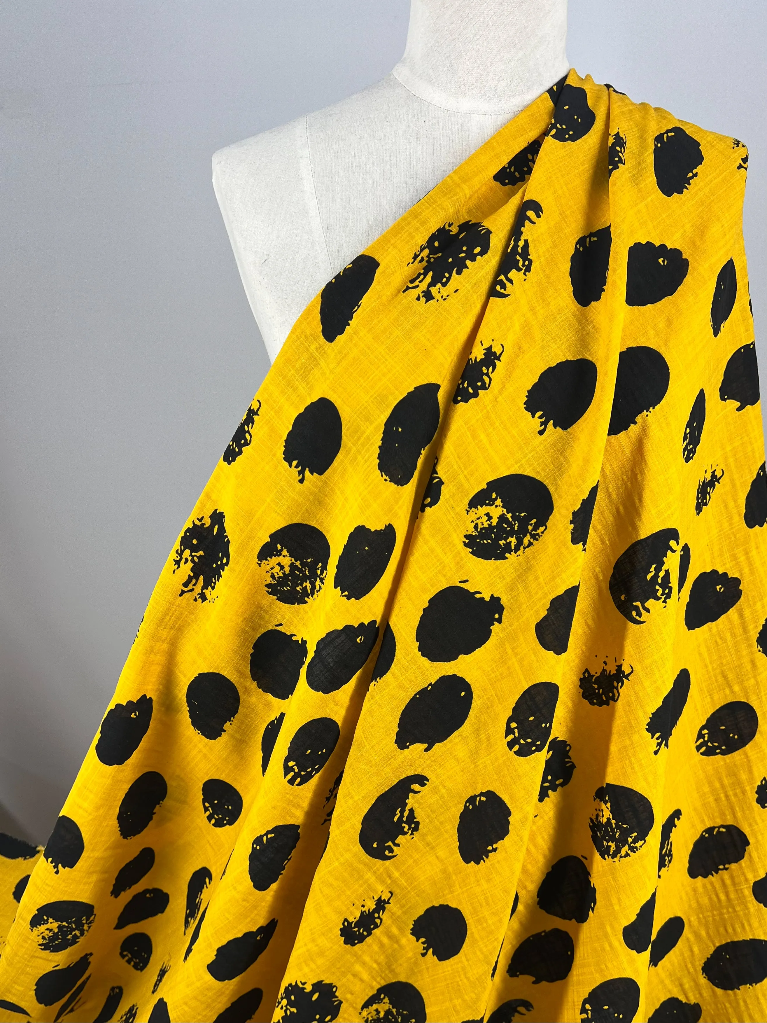 Bamboo Rayon - Stamp Day Lily - 145cm