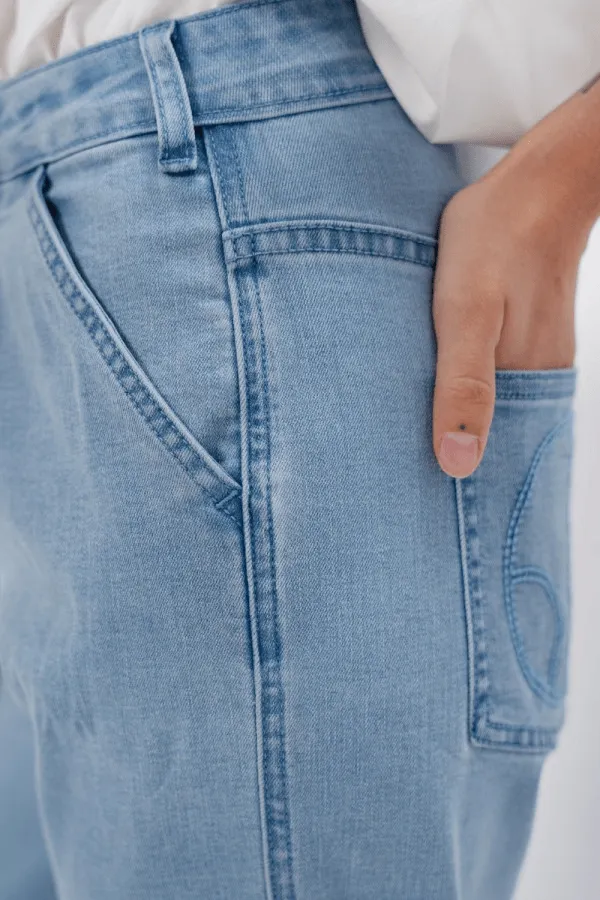 California LAX Barrel Jeans in Sky