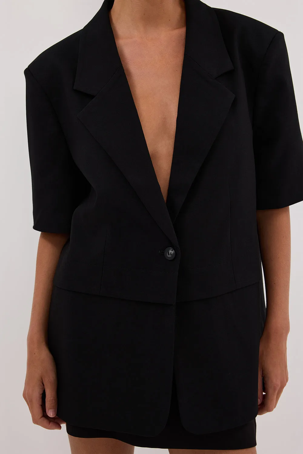 RITA BLACK SHORT SLEEVE BLAZER