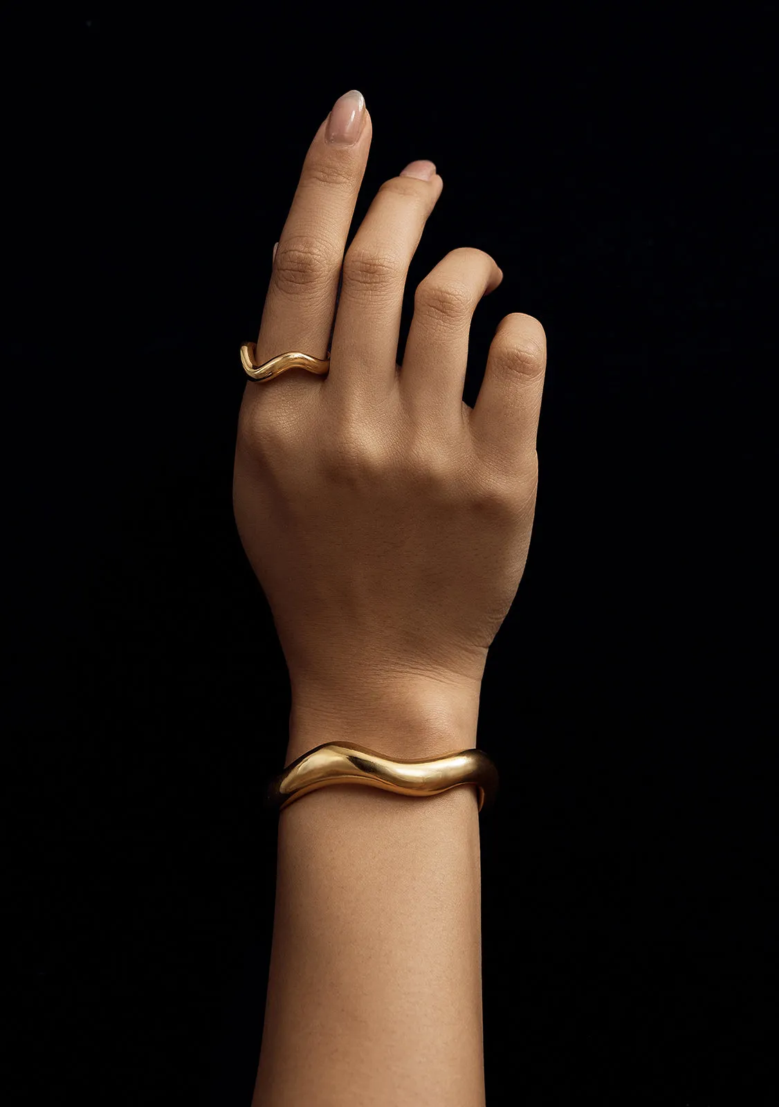 Wabi Sabi Cuff - Gold